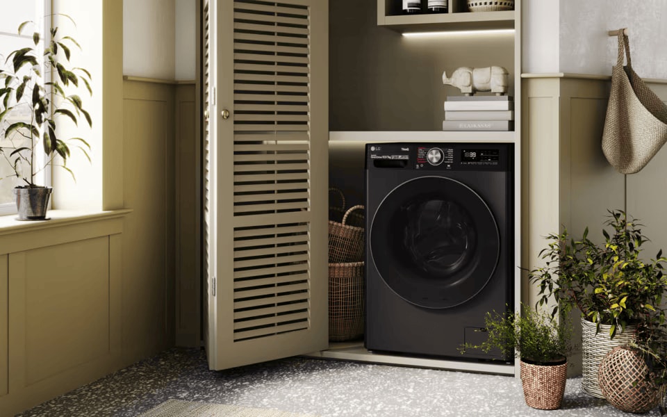 lg-steam-washer-black