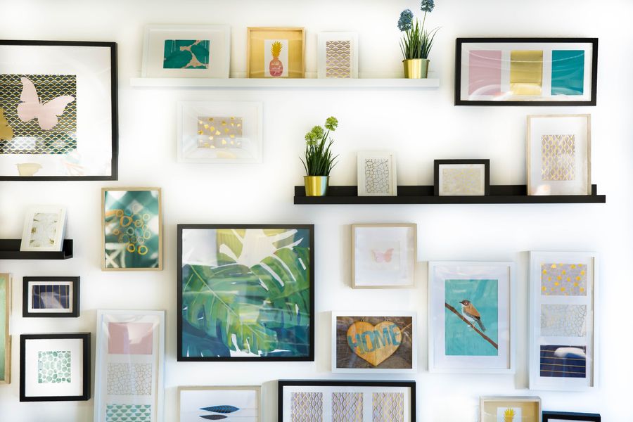 Wall decor with lg qned tv