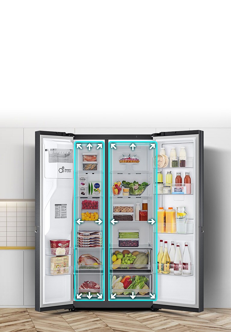 Video de refrigerador con puertas abiertas, espacio ampliado con neón y flechas, cambio resaltado con líneas punteadas.