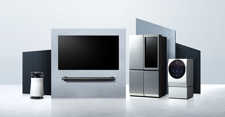 LG SIGNATURE OLED TV W，冰箱和洗衣機放置在虛擬空間上。