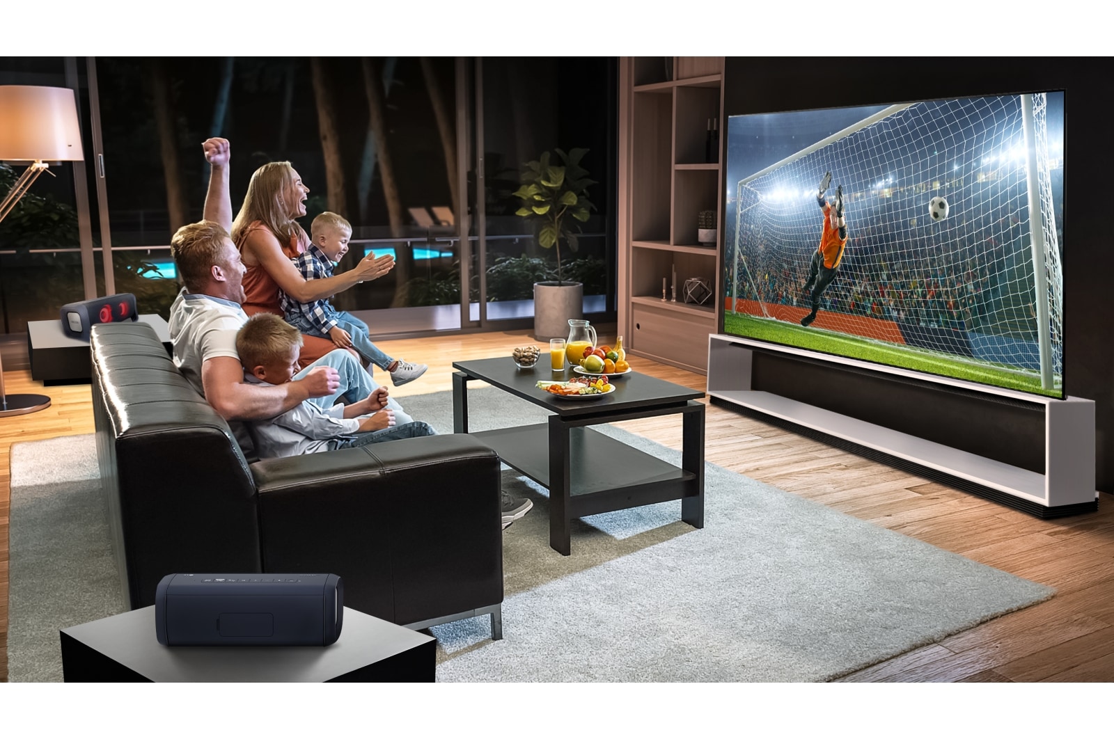 LG SIGNATURE Z1 88 inch 8K Smart Self-Lit OLED TV w/ AI ThinQ?, OLED88Z1PTA