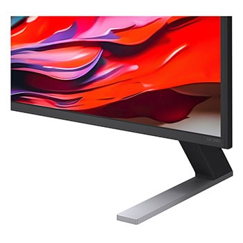 Vista frontal e lateral da Smart TV 4K LG QNED evo AI QNED85, mostrando suas dimens?es de comprimento, largura, altura e profundidade.