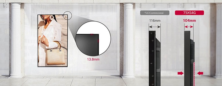 O 75XS4G está instalado próximo à vitrine, com a tela apresentando alto nível de imers?o devido à moldura e largura estreitas.