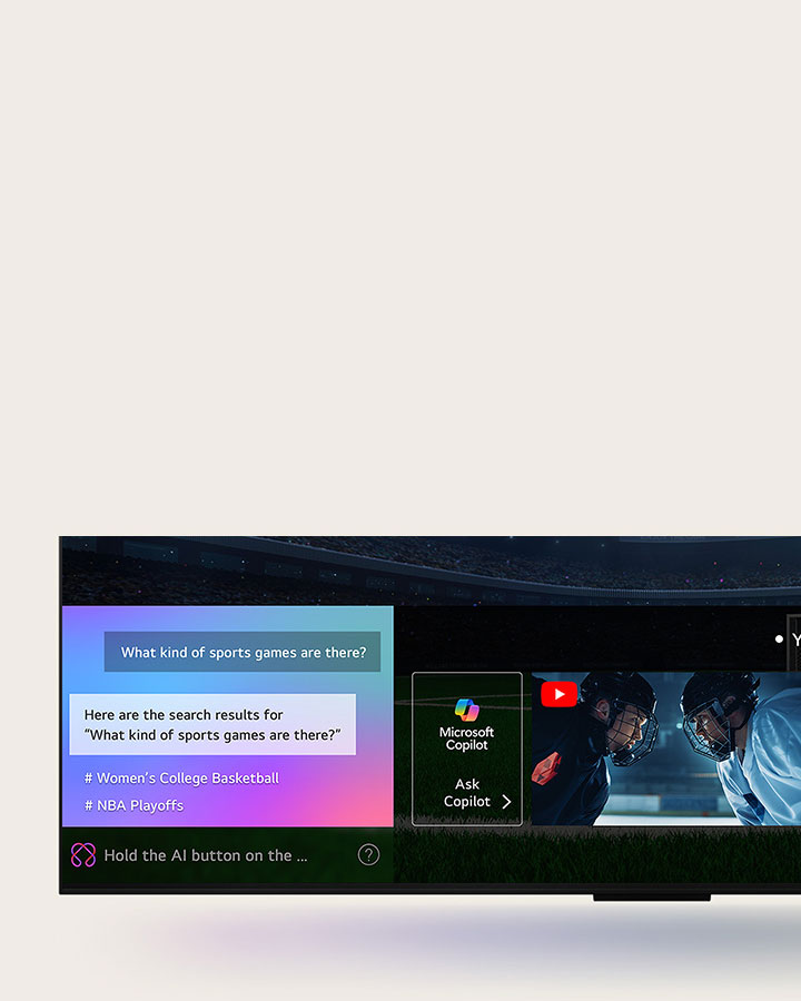 Um close da tela da LG OLED TV mostrando como o AI Search funciona. Uma pequena janela de bate-papo está aberta, mostrando como o usuário perguntou quais partidas esportivas est?o disponíveis. O AI Search responde por bate-papo, mostrando miniaturas dos conteúdos disponíveis. Há também um prompt para perguntar ao Microsoft Copilot.