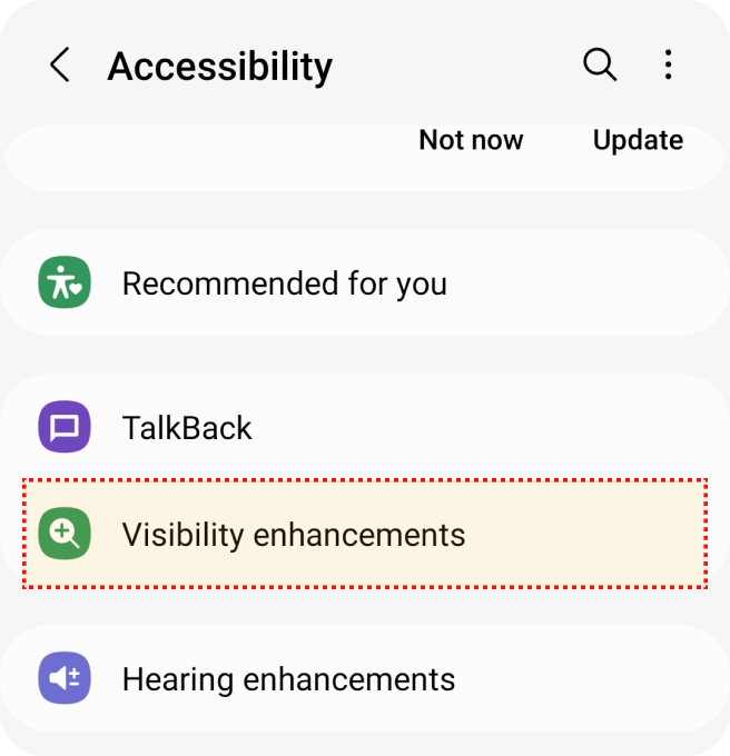 Tela de acessibilidade mostrando op??es como 'TalkBack' e 'Melhorias de Visibilidade' no meio da tela.