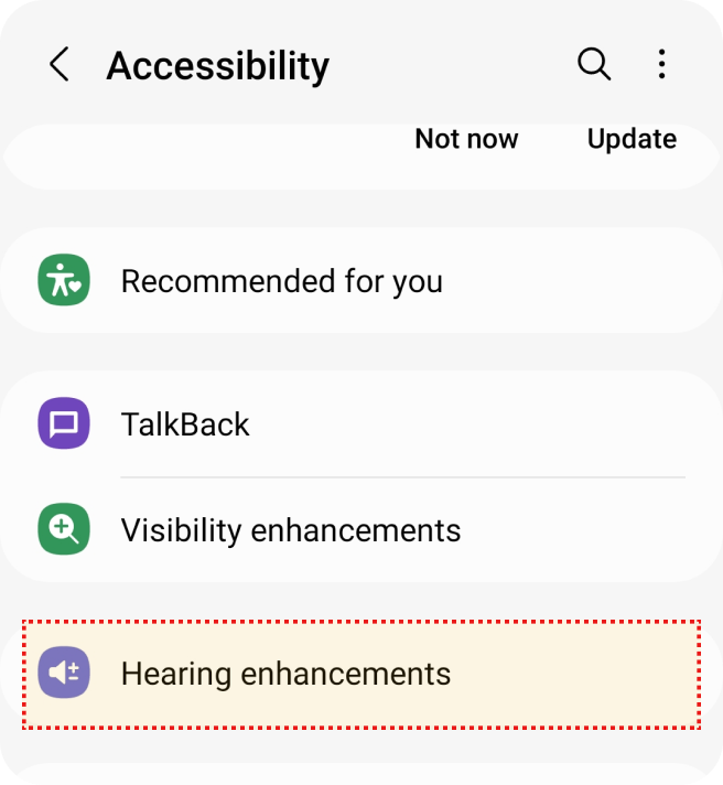 Tela de acessibilidade com Recomenda??es, TalkBack, Melhorias de Visibilidade, e Melhorias Auditivas destacadas.