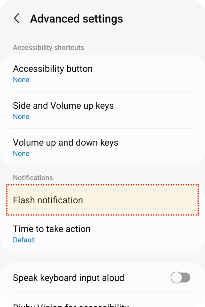 Configura??es avan?adas destacando a op??o de notifica??o de flash, abaixo de atalhos de acessibilidade.
