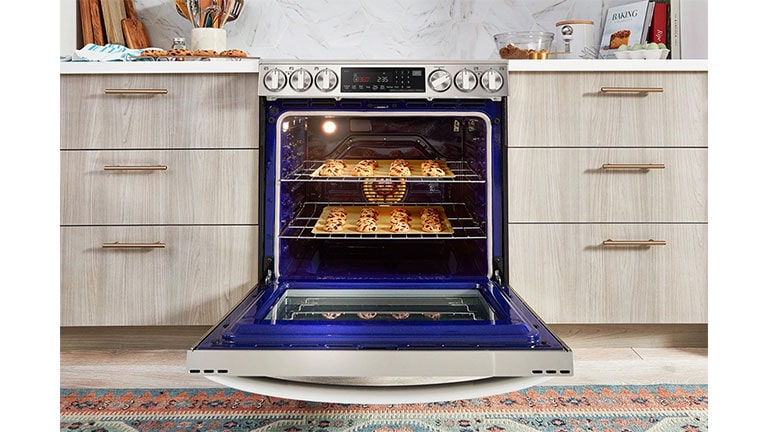 Une cuisson et un r?tissage parfaits grace à ProBake?ConvectionMD