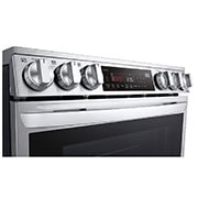 LG Cuisinière électrique intelligente encastrable de 6,3 pi3 avec Wi-Fi, technologie ProBake Convection<sup>MD</sup>, InstaView<sup>MC</sup> et Air Fry , LSEL6335F