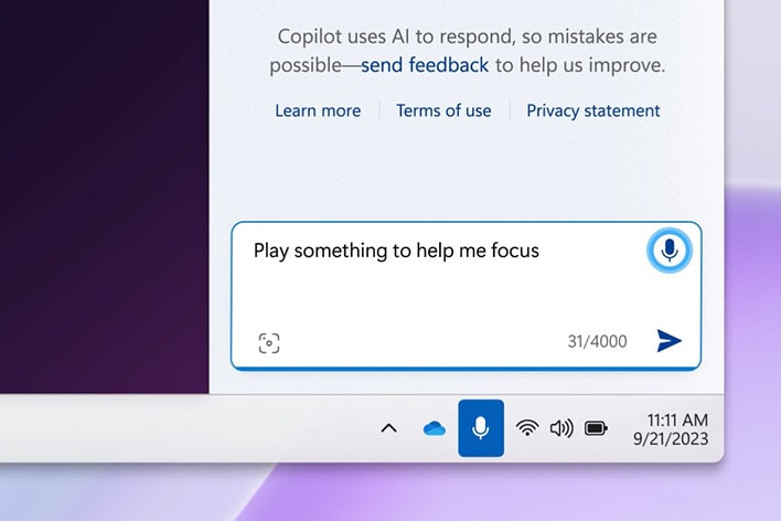 L'image montre une bo?te de saisie d'assistant numérique où l'utilisateur tape : "Joue quelque chose pour m’aider à me concentrer." Elle fait partie de l'interface de la barre des taches de Windows, avec des ic?nes système standard en dessous, indiquant une demande de musique de concentration.
