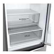 LG Réfrigérateur de 24?po à profondeur de comptoir d’une capacité de 12?pi3 avec congélateur en bas et Refroidissement+ de la porte, LBNC12231V