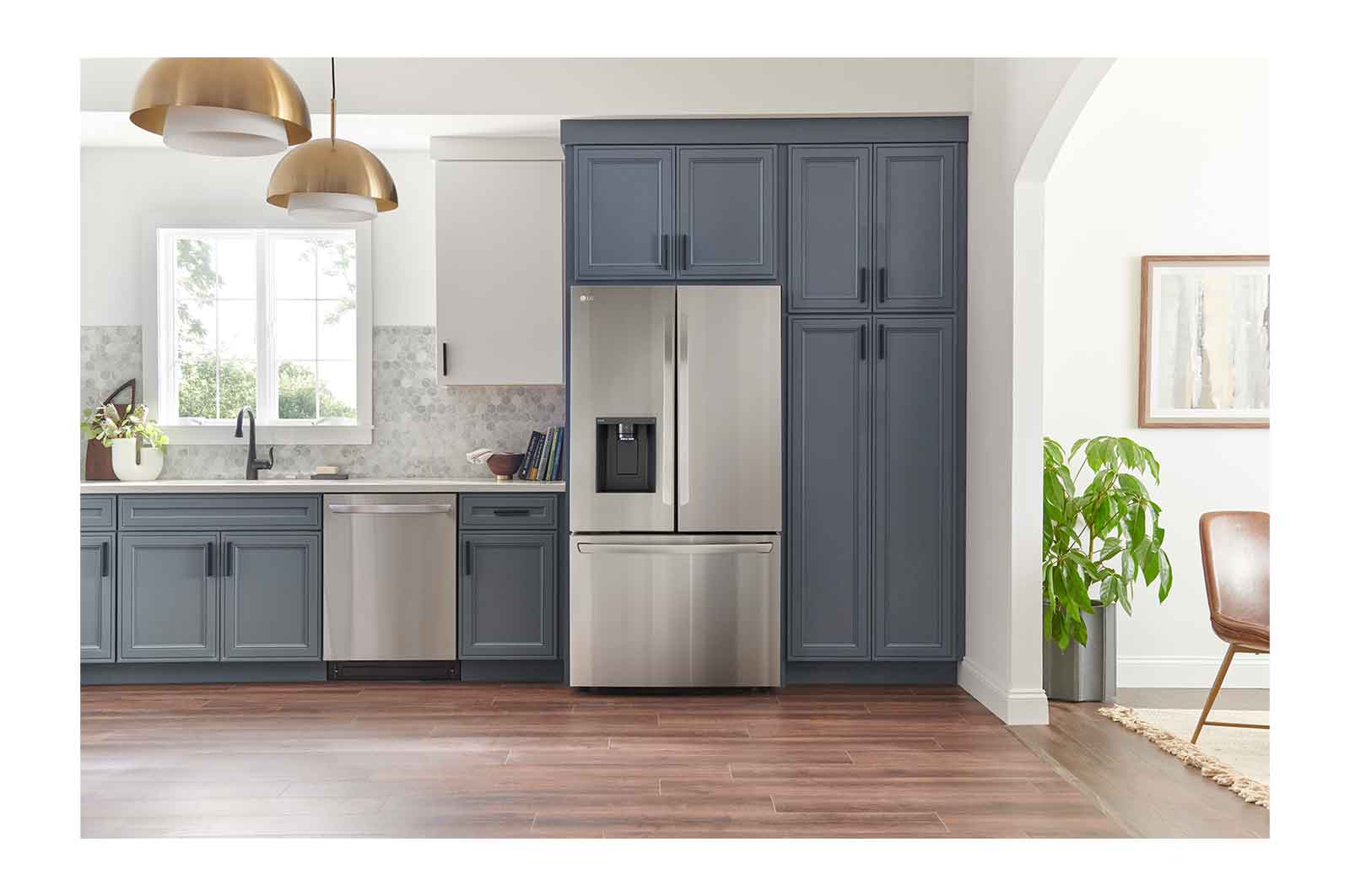 LG Réfrigérateur intelligent de 26 pi3 à profondeur de comptoir MAX avec machine à gla?ons double, LRFXC2606S