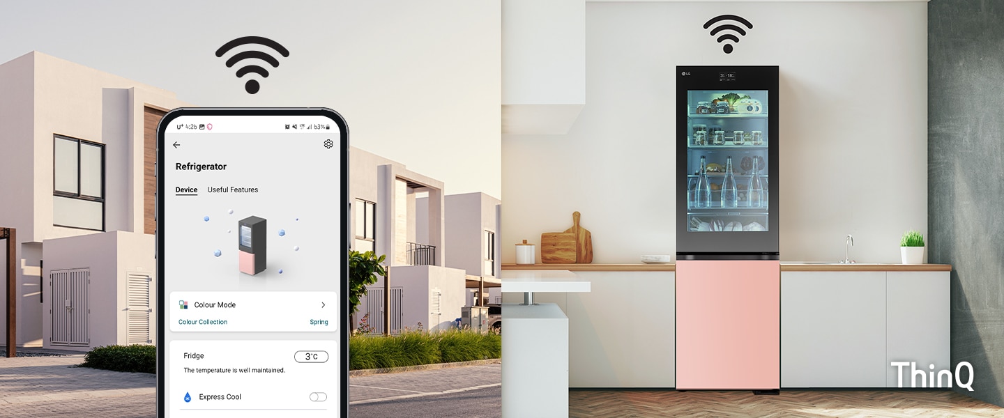 Geteiltes Bild eines Mobiltelefons, das den Bildschirm der App zur Steuerung des Kühlschranks im Au?enbereich zeigt, und ein Bild des Küchenhintergrunds, auf dem der Kühlschrank steht.