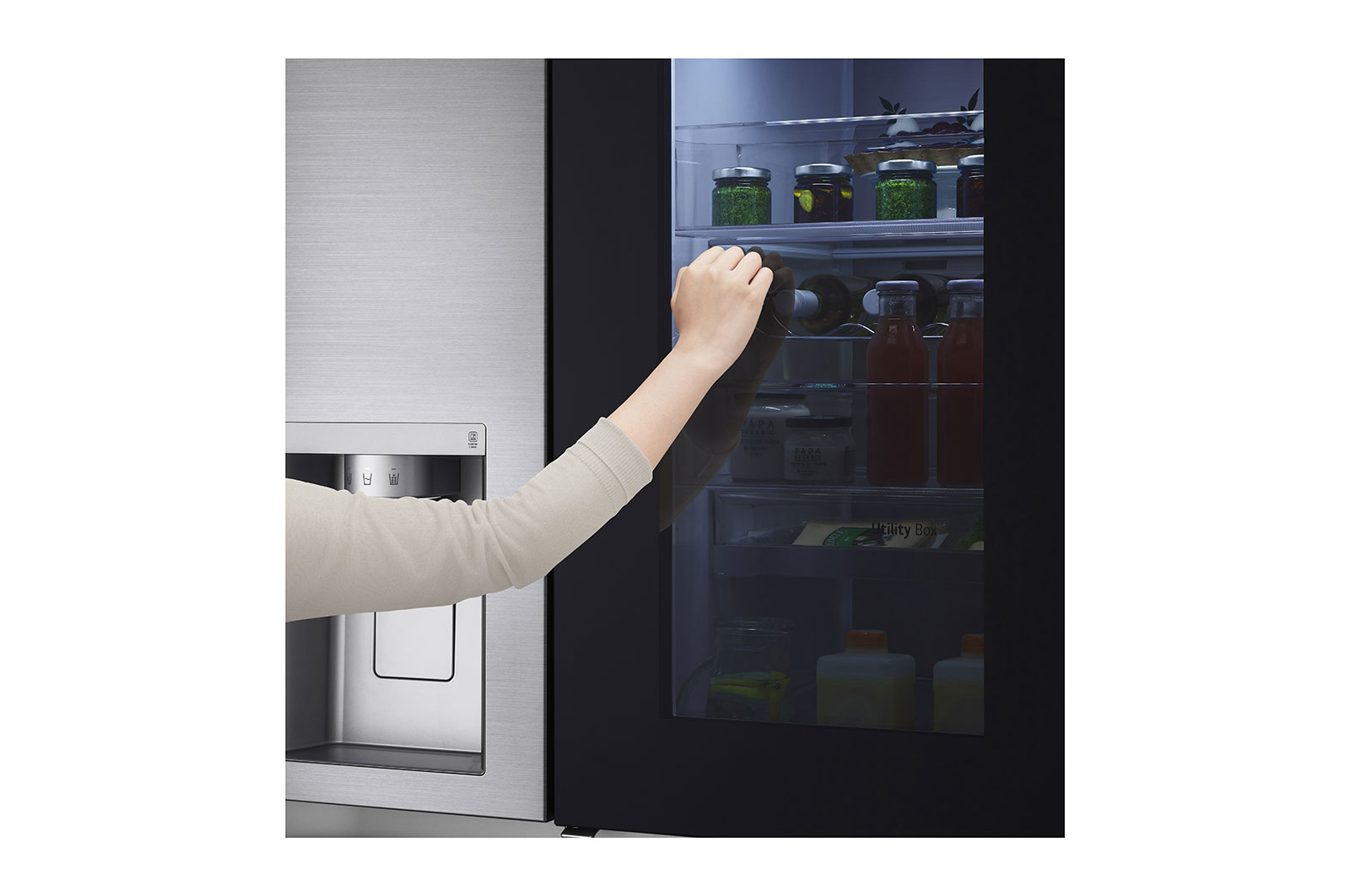 LG Side-by-Side mit InstaView Door-in-Door ? | Eis-, Crushed Ice- und Wasserspender  | 635 Liter Kapazit?t | Interner Wassertank 4L | Platinum Silver | GSXV91PZAE, GSXV91PZAE