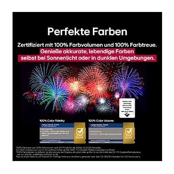 Ein Wohnzimmer mit einem an der Wand montierten LG OLED-Fernseher. Auf dem Fernseher ist eine Bergkette vor einem dunklen Abendhimmel voller Sterne zu sehen. Diese Szene ist in zwei H?lften geteilt. Die eine Seite zeigt eine trübe, graue Version der Landschaft mit der Bezeichnung Non Perfect Black Display. Auf der anderen Seite ist ein angenehmeres Bild mit einem gr??eren Dynamikbereich von Schwarz und Wei? zu sehen. Dies ist mit Perfect Black Display gekennzeichnet. Auch die Logo-Zertifizierung ist sichtbar: Perfect Black Technology liefert Schwarzwerte von 0,24 nit oder weniger bis zu 500 Lux. 