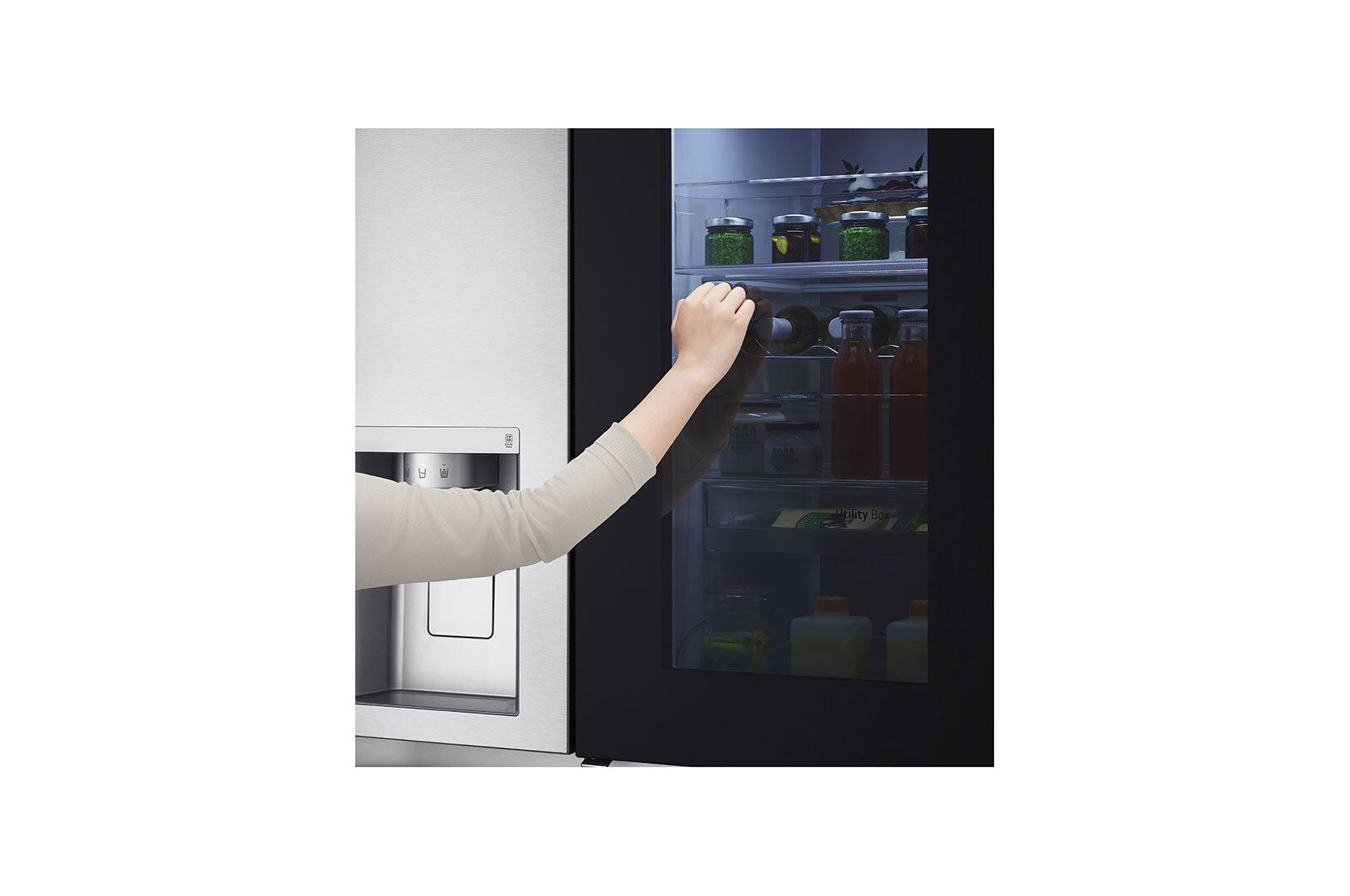LG Side-by-Side avec InstaView Door-in-Door? | Boules de glace Craft | Distributeur de glace, glace pilée et eau | Capacité de 635 litres | Classe d'efficacité énergétique E | Raccordement fixe à l'eau | Brushed Steel | GSXV90BSDE, GSXV90BSDE