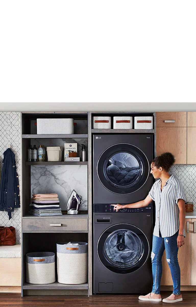 Acceso fácil a funciones con control central de LG WashTower.