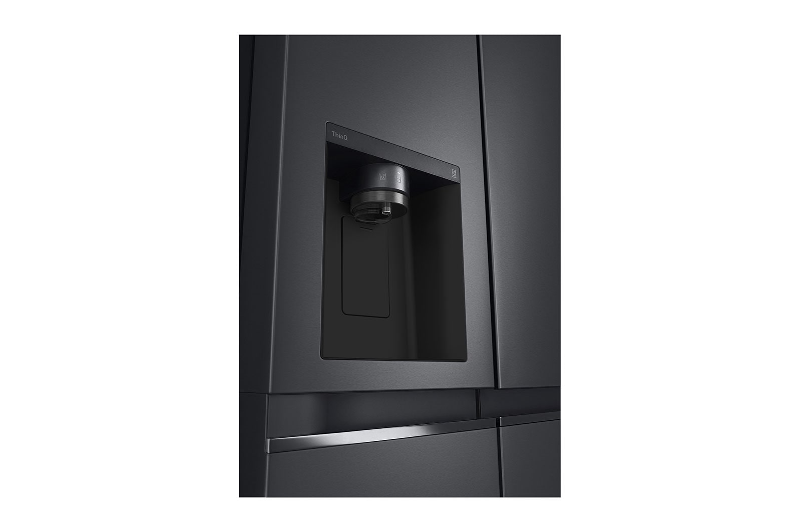 LG Americká chladni?ka LG | D | 635 l | Lineární kompresor | DoorCooling+|?erná/?edá, GSLV71MCTD