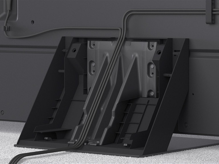 Installationsvideo zur Montage des Standfu?es für den LG QNED86 AI 4K Smart TV Fernseher.