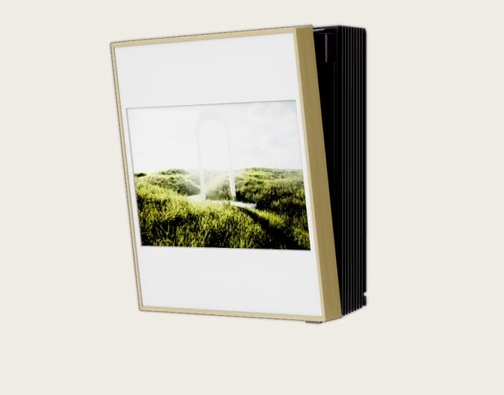 Verwandeln Sie Ger?te in Kunstwerke. Dank des holzgerahmten 27-Zoll-FHD-Displays k?nnen Sie jedes Meisterwerk pr?sentieren.