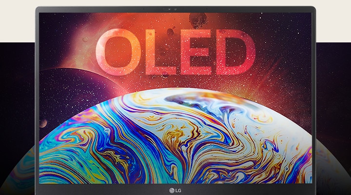 LG gram offer precise image with IPS LCD display.