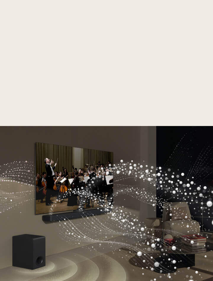 LG TV, LG Soundbar und ein Subwoofer befinden sich in einem Wohnzimmer und spielen eine Musikaufführung. Wei?e Tr?pfchen bilden Schallwellen, die von der Soundbar nach oben und vorne schie?en und vom Fernseher projiziert werden. Ein Subwoofer erzeugt einen Klangeffekt von unten.