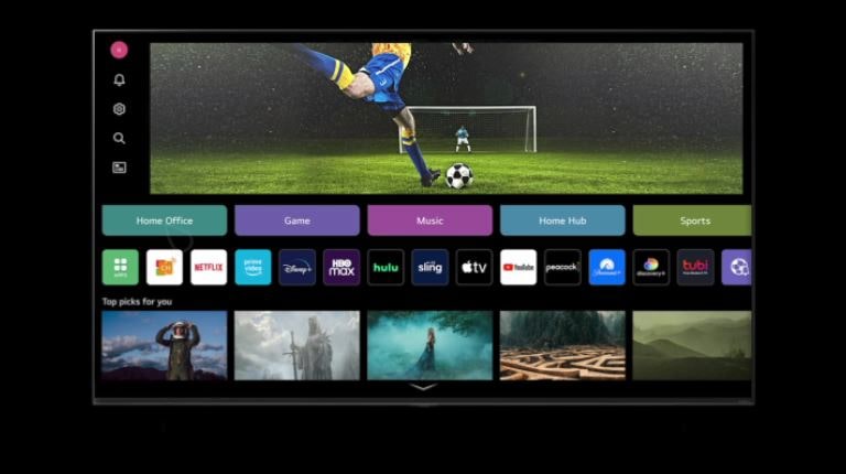 Ein Fernseher vor schwarzem Hintergrund zeigt die ?All New Home“-Benutzeroberfl?che an. Wenn die Profiltaste gedrückt und ein anderes Profil ausgew?hlt wird, wechselt der Bildschirm zu dem an die Einstellungen dieses Profils angepassten Layout.