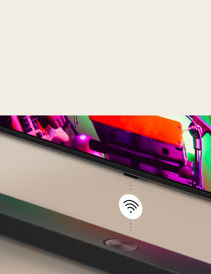 Fernseher und Soundbar von LG an der Wand mit einer wei?en Wi-Fi-Symbolgrafik in der Mitte.	