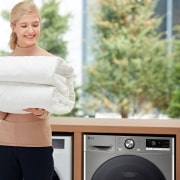 LG Lavadora inteligente AI Direct Drive. TurboWash 360o, Vapor+, 10kg , 1400rpm Un10% más eficiente que A, Serie 700, F4WR7010AGS