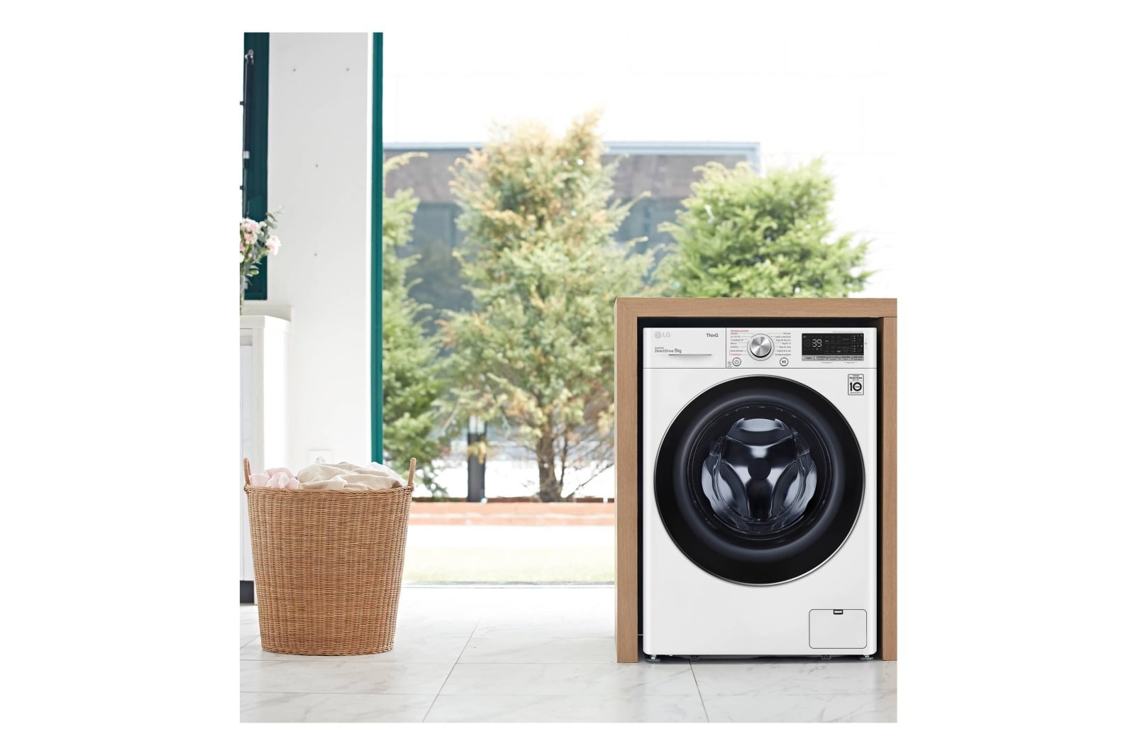 LG Lavadora inteligente 9kg, AI Direct Drive?, TurboWash 360o, con autodosificación de detergente, 1400rpm, Clasificación A, Blanca, Serie 750, F4WV7509S2W