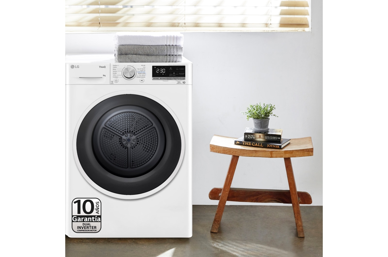 LG Secadora 9kg, C, con Bomba de calor Dual Inverter,  Blanca, Serie 500, RH90V5AV6N