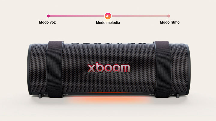 Vista frontal del xboom Grab con la luz encendida.