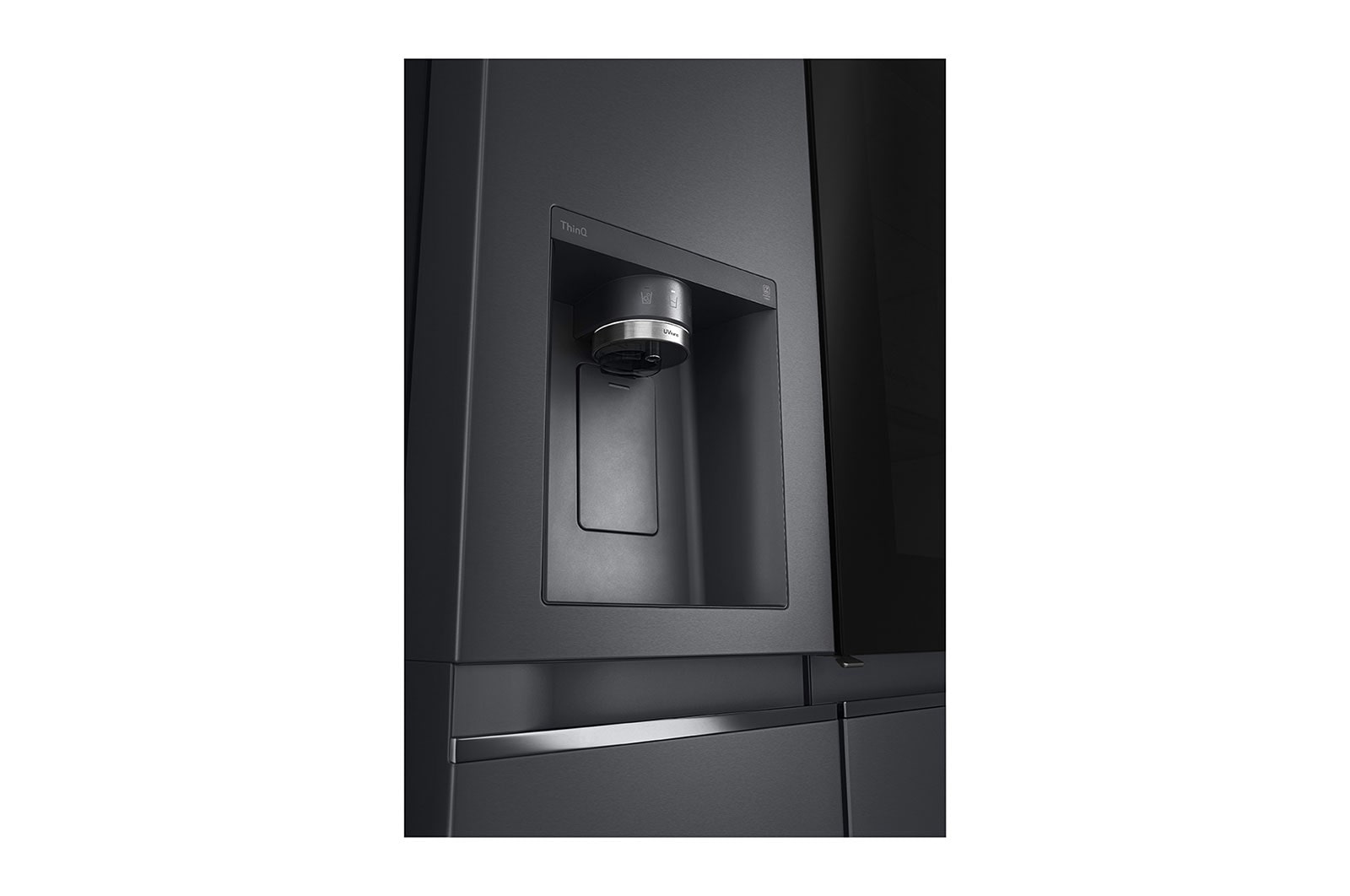 LG InstaView Door-in-Door? Side-by-Side h?t?szekrény DoorCooling+?, Craft Ice? és ThinQ? technológia, 635L kapacitás, GSXV90MCDE