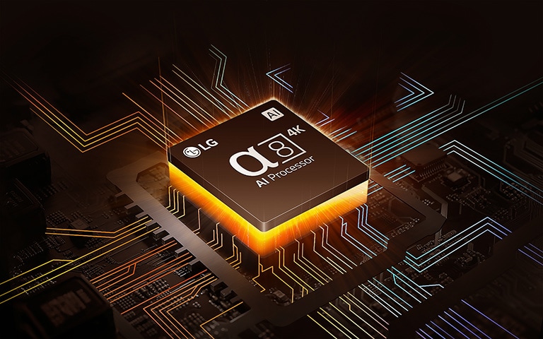 LG alpha 8 AI 4K processzor alulról sugárzó narancssárga fénnyel és az AI processzorból kiágazó színes áramk?ri vezetékekkel.