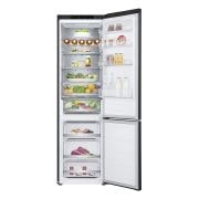 Immagine frontale del frigo con le porte aperte e pieno di cibo