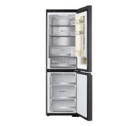 Frigorifero a tre quarti con porta del freezer aperta e InstaView di colore azzurro