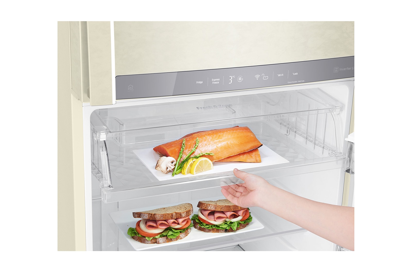 LG Frigorifero doppia porta | Classe E, 438L | Wi-Fi, Door&Linear Cooling, Gestione umidità, Maniglie esterne, No frost | Sabbia, GTB574SEHZD