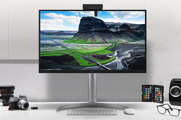 LG UltraFine Display monitor