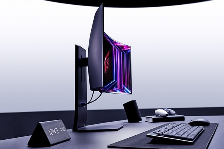 UltraGear? OLED gaming monitor