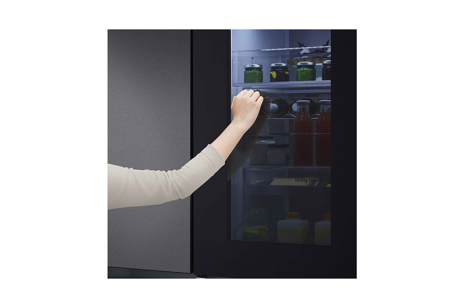 LG 655L Side-by-Side Fridge with InstaView Door-in-Door? in Matte Black Finish, GC-Q257CQFL