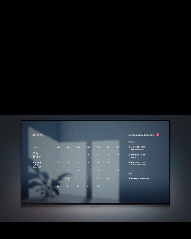 Een LG TV met een afbeelding van een zonsopkomst met de tijd, datum, het weer en de temperatuur, en de tekst “Goedemorgen”. Een spraakbubbel met de “Hi LG” verschijnt en verdwijnt, gevolgd door een spraakbubbel met de “Ik wil de planning van deze week zien”. Het scherm gaat over naar een weergave met een Google-kalender en een dagelijkse planning.