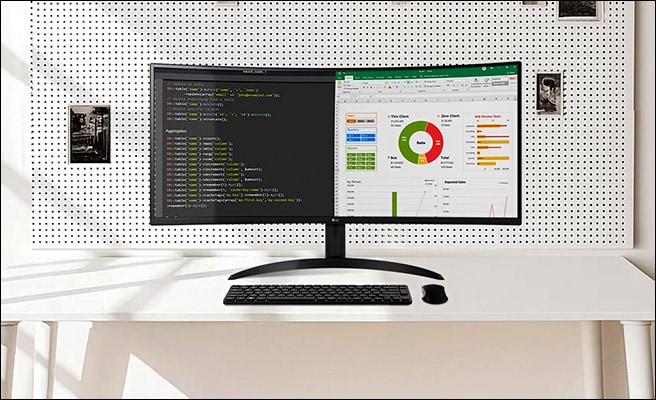 Twee foto's die verschillende uitzicht tonen van een kleine, georganiseerde studio-appartement met een LG UltraWide monitoropstelling.