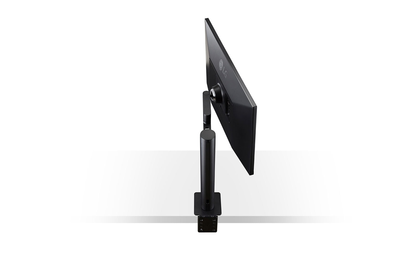 LG Monitor IPS 27” UHD 4K Ergo z USB Type-C? 27UN880, 27UN880-B