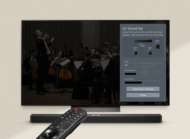 Pilot LG jest skierowany w stron? LG TV z LG Soundbar umieszczonym pod spodem. Ekran LG TV pokazuje menu interfejsu WOW.