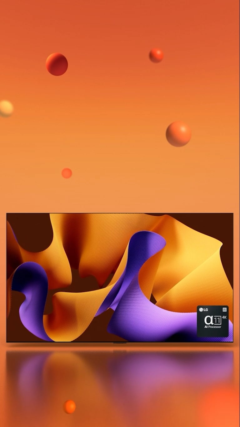 LG OLED G4 skierowany pod k?tem 45 stopni w prawo z fioletowo-pomarańczow?, abstrakcyjn? grafik? na ekranie na pomarańczowym tle z kulami 3D, obracaj?cy si? do przodu. W prawym, dolnym rogu znajduje si? logo procesora AI LG alpha 11.