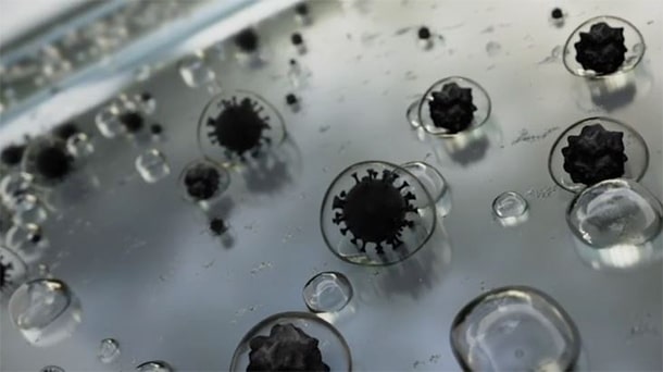 Czyszczenie trudno dost?pnych miejsc wewn?trz klimatyzatora jest ?atwe dzi?ki trybowi Freeze cleaning.