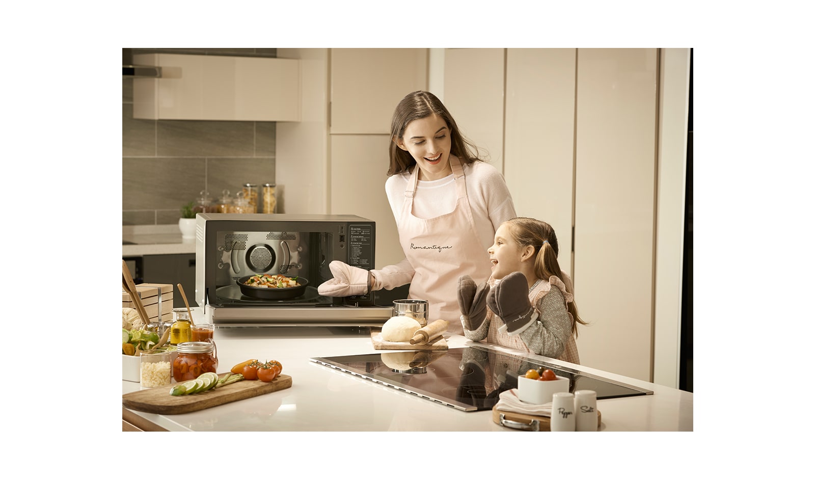 LG Micro-ondas de convec??o LG NeoChef? MJ3965ACS, 39 litros, 1100 W, Smart Inverter, EasyClean?, inox, MJ3965ACS