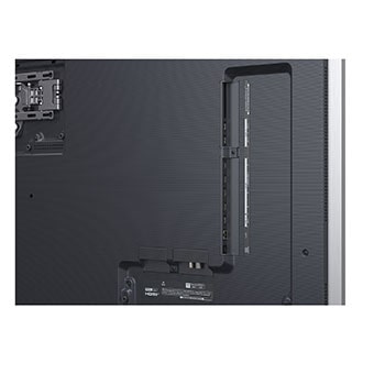 LG AI Magic Remote framf?r en LG TV-sk?rm. P? sk?rmen visas en personlig h?lsning fr?n LG AI med anpassade nyckelord baserade p? anv?ndarens s?k- och visningshistorik. Vid fj?rrkontrollen visas en ikon och etikett som visar att AI Concierge-funktionen ?r l?ttillg?nglig med ett kort tryck p? AI-knappen. 