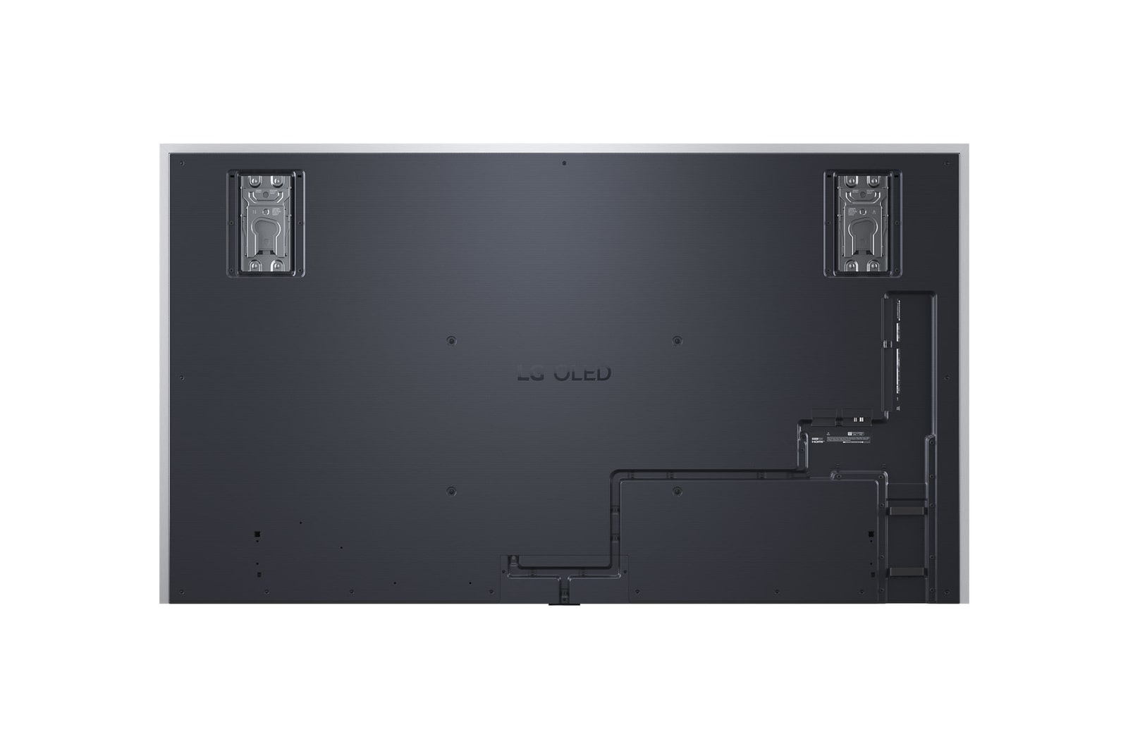 N?rbild av en LG OLED TV-sk?rm som visar hur AI Search fungerar. Ett litet chattf?nster ?r ?ppet som visar hur anv?ndaren fr?gade efter vilka sportspel som ?r tillg?ngliga. AI Search svarar via chatt och genom att visa miniatyrer av tillg?ngligt inneh?ll. En uppmaning att fr?ga Microsoft Copilot visas ocks?. 