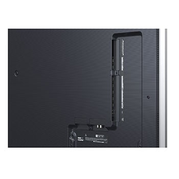 LG AI Magic Remote framf?r en LG TV-sk?rm. P? sk?rmen visas en personlig h?lsning fr?n LG AI med anpassade nyckelord baserade p? anv?ndarens s?k- och visningshistorik. Vid fj?rrkontrollen visas en ikon och etikett som visar att AI Concierge-funktionen ?r l?ttillg?nglig med ett kort tryck p? AI-knappen. 